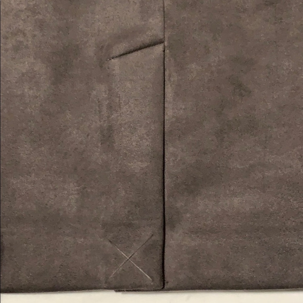 New Joan Vass New York ( pencil skirt) - Picture 3 of 4